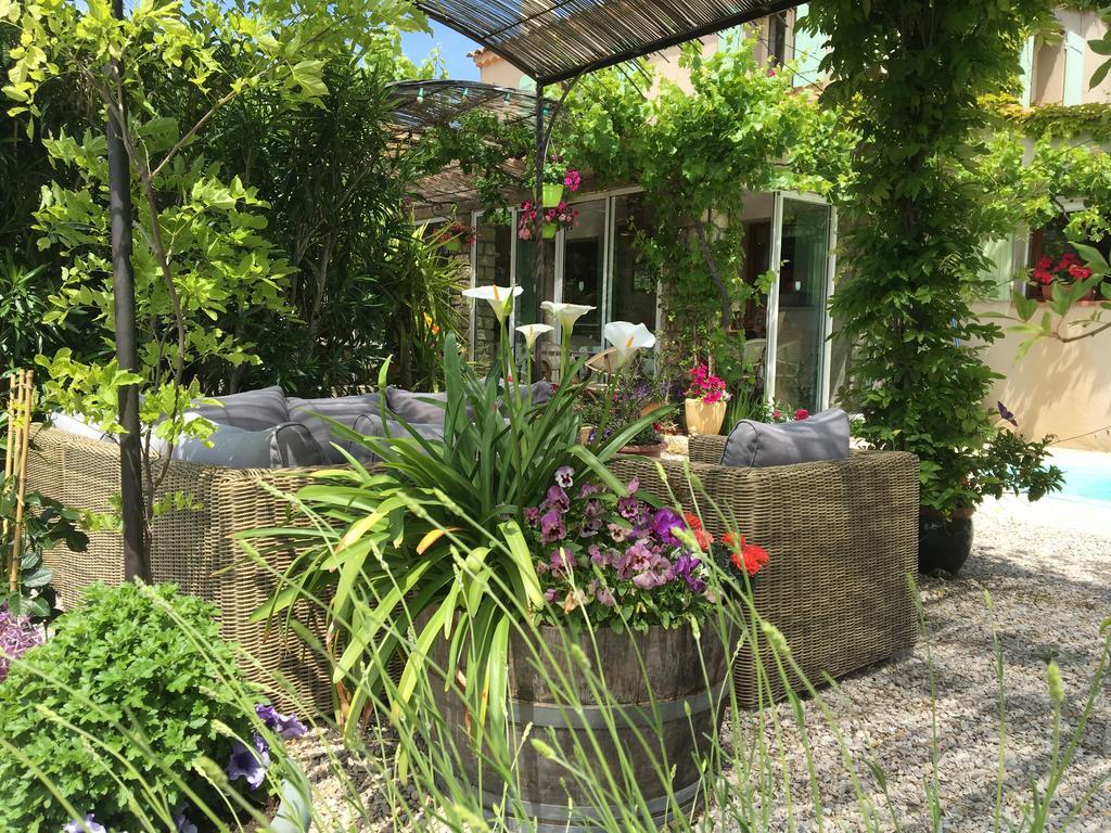 Le Grand Jardin Bed & Breakfast Lafare Exterior photo