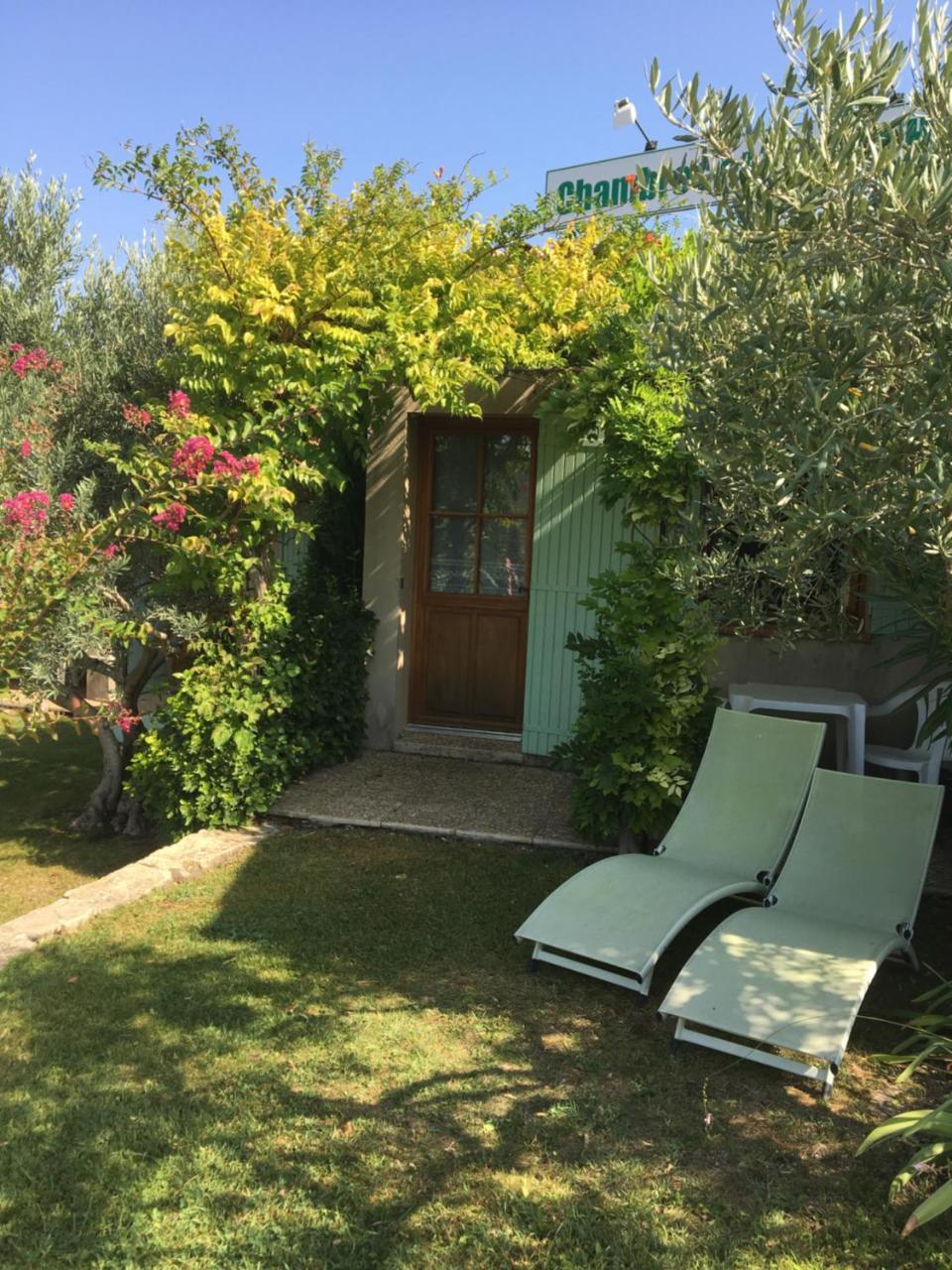 Le Grand Jardin Bed & Breakfast Lafare Exterior photo