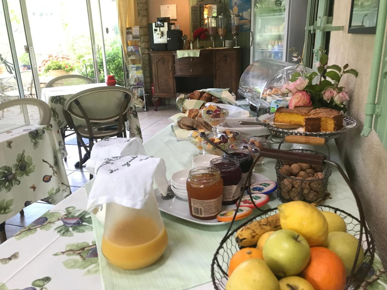 Le Grand Jardin Bed & Breakfast Lafare Exterior photo
